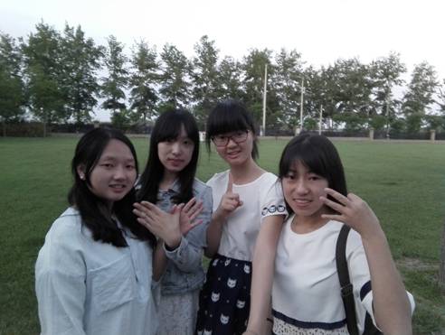 维多利亚vic003法学15-2班6号楼318_副本.jpg